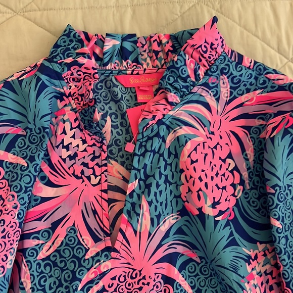 Lilly Pulitzer Sherida Top Borealis Blue Tropic Down Low medium NWT - Picture 9 of 15